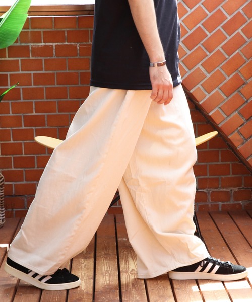 ８(eight)（エイト）の「2タックワイドイージーデニム（デニムパンツ・メンズ・キナリ/ブルー系その他/ブラック/ブラック系その他/ワンウォッシュ・FREE）」の11枚目の写真