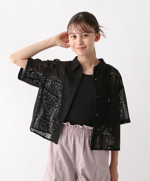 GLOBAL WORK（グローバルワーク）の「イージーケアレースシャツ半袖/584709（シャツ/ブラウス・キッズ・ブラック/ホワイト・130cm/160cm/140cm/150cm）」の2枚目の写真