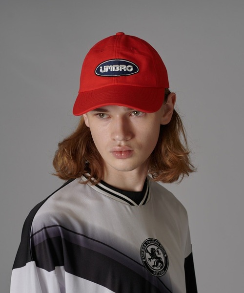 UMBRO(アンブロ)の「【UMBRO】 CAP(キャップ・メンズ・ブラック/レッド/ネイビー・FREE)」の1枚目の写真