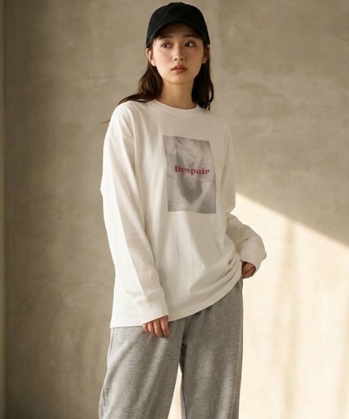 DIP IN CHOCOLATE（ディップインチョコレート）の「グラフィックビッグロンT【DIP IN CHOCOLATE】（Tシャツ/カットソー・レディース・オフホワイト/ホワイト系その他2/ホワイト系その他3・F）」の2枚目の写真