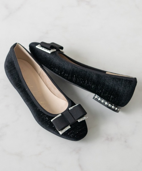 Bridget Birkin(ブリジットバーキン)の「【Bridget Birkin】ヒールビジューリボンパンプス(551042)(パンプス・レディース・ベージュ系その他/ブラック系その他/ブラック系その他2・23/23.5/24/22.5/24.5)」の13枚目の写真