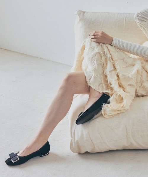 Bridget Birkin(ブリジットバーキン)の「【Bridget Birkin】ヒールビジューリボンパンプス(551042)(パンプス・レディース・ベージュ系その他/ブラック系その他/ブラック系その他2・23/23.5/24/22.5/24.5)」の15枚目の写真