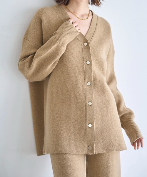 meilmada(メイルマダ)の「Vネックニットカーディガン(カーディガン/ボレロ・レディース・ベージュ/グレー/ブラック・FREE)」の3枚目の写真