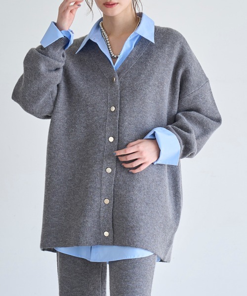 meilmada(メイルマダ)の「Vネックニットカーディガン(カーディガン/ボレロ・レディース・ベージュ/グレー/ブラック・FREE)」の2枚目の写真