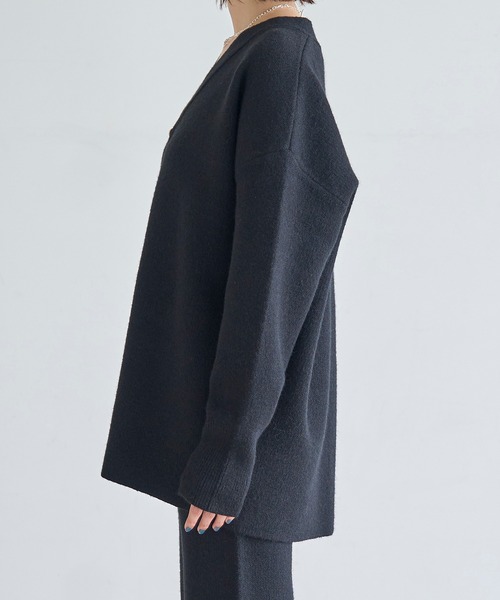 meilmada(メイルマダ)の「Vネックニットカーディガン(カーディガン/ボレロ・レディース・ベージュ/グレー/ブラック・FREE)」の11枚目の写真