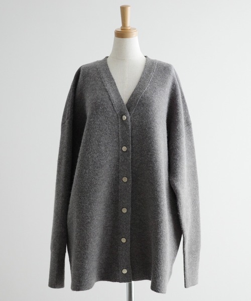 meilmada(メイルマダ)の「Vネックニットカーディガン(カーディガン/ボレロ・レディース・ベージュ/グレー/ブラック・FREE)」の15枚目の写真