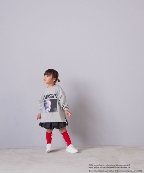 LOWRYS FARM（ローリーズファーム）の「ＮＡＳＡプリントロンＴ　 593053（Tシャツ/カットソー・キッズ・ブラック/オフホワイト/グレー・140cm/130cm/120cm/110cm/150cm）」の11枚目の写真