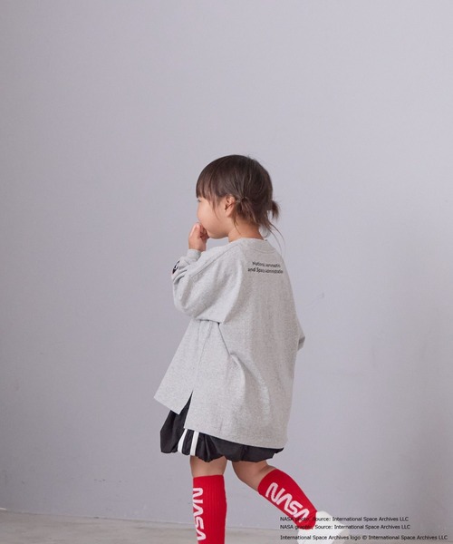 LOWRYS FARM（ローリーズファーム）の「ＮＡＳＡプリントロンＴ　 593053（Tシャツ/カットソー・キッズ・ブラック/オフホワイト/グレー・140cm/130cm/120cm/110cm/150cm）」の16枚目の写真