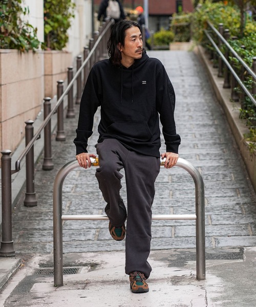 BILLABONG(ビラボン)の「BILLABONG メンズ EMBOSS LOGO PARKA パーカー 【REGULAR FIT】【2025年秋冬モデル】/ビラボンセットアップ対応スリーブロゴプルオーバーパーカー・フーディー(パーカー・メンズ・ブラック/グレー・MEDIUM/LARGE/X-LARGE)」の10枚目の写真