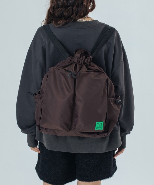 ROSE BUD（ローズバッド）の「GATHER BACKPACK（バックパック/リュック・レディース・ブラック/ブラウン・ONE SIZE）」の8枚目の写真
