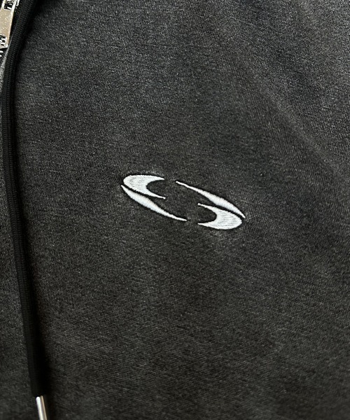 Dalfwin（ダールフィン）の「韓国ファッション RICECAKEフェイクレザーラベルピグメント加工ダブルジップパーカー（パーカー・レディース・ブラック/グレー・FREE）」の5枚目の写真