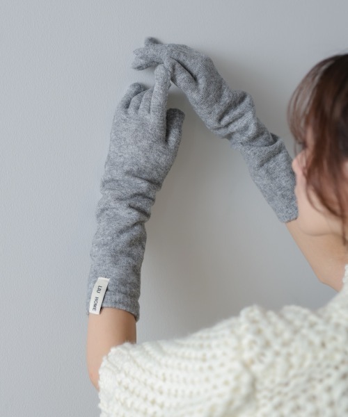 Bab（バブ）の「指穴ニットロングハンドウォーマー（手袋・レディース・ライトブルー/グレー/オレンジ/モカ・ONESIZE）」の7枚目の写真