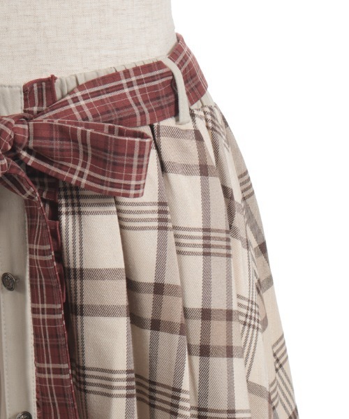 axes femme（アクシーズファム）の「前ボタンレイヤード風スカート（スカート・レディース・ブラック/ネイビー/ベージュ・FREE）」の4枚目の写真