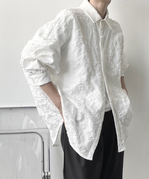 REBALANCE(リバランス)の「フラワー エンボス ロングスリーブ シャツ(シャツ/ブラウス・レディース・B/A・X-LARGE/LARGE/MEDIUM)」の4枚目の写真