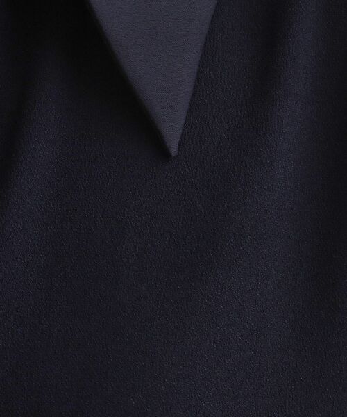 OPAQUE.CLIP(オペークドットクリップ)の「【es】ビックカラーブラウス【洗濯機OK】(シャツ/ブラウス・レディース・ライトベージュ/ネイビー・36/38)」の11枚目の写真