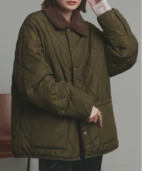 ad thie(アドティエ)の「バイカラー パデット キルトブルゾン(カバーオール・レディース・ブラック/ライトブルー/カーキ/ネイビー/アイボリー・FREE)」の14枚目の写真