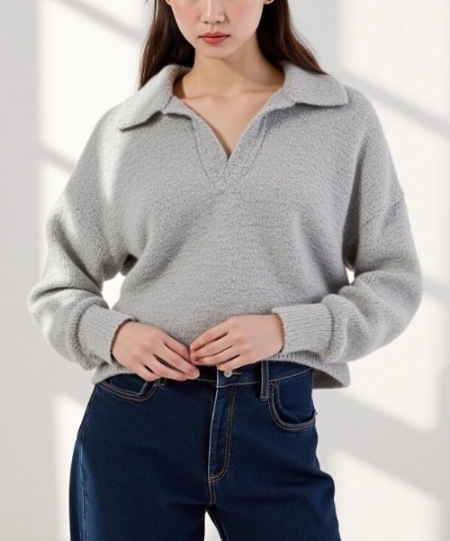 cammie(キャミー)の「襟付きキーネックニットトップス(ニット/セーター・レディース・アイボリー/グレー・F)」の2枚目の写真