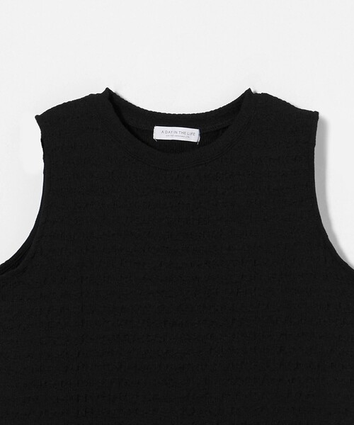 A DAY IN THE LIFE UNITED ARROWS(アデイインザライフユナイテッドアローズ)の「シャーリング ノースリーブワンピース <A DAY IN THE LIFE>(ワンピース・レディース・ブラック・FREE)」の3枚目の写真