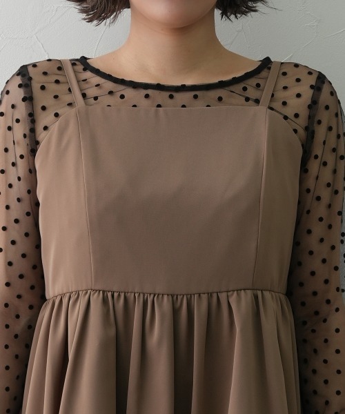 Jolie et Jolie（ジョリーエジョリー）の「シアードットトップス&バルーンキャミセットアップドレス（パンツドレス・レディース・モカ/ブラック×ベージュ/ブラック×ブラック・LL/M/L）」の17枚目の写真
