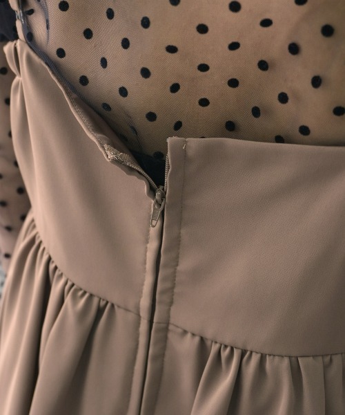 Jolie et Jolie（ジョリーエジョリー）の「シアードットトップス&バルーンキャミセットアップドレス（パンツドレス・レディース・モカ/ブラック×ベージュ/ブラック×ブラック・LL/M/L）」の7枚目の写真