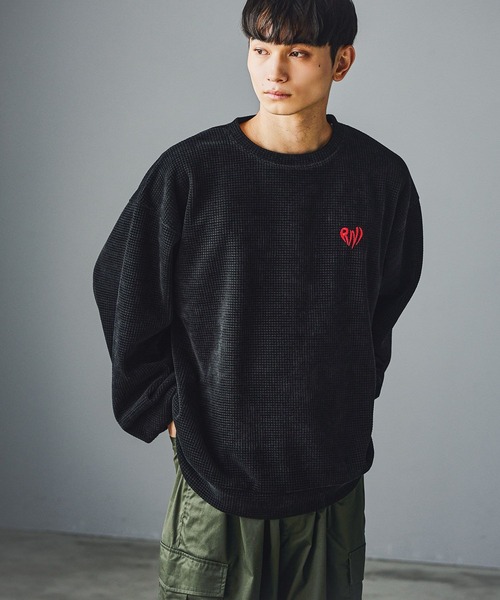 LAKOLE(ラコレ)の「刺繍カットモールプルオーバー / 595108(スウェット・メンズ・ブラック/ボルドー/アイボリー/ライトグレー/グリーン/ネイビー/ブラウン・X-LARGE/MEDIUM/LARGE)」の9枚目の写真