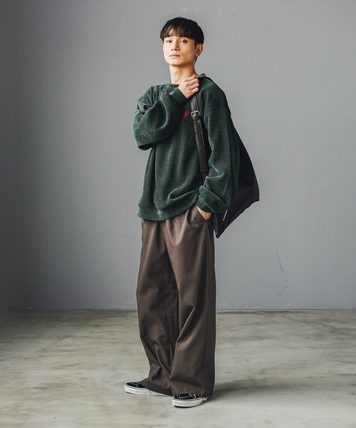 LAKOLE(ラコレ)の「刺繍カットモールプルオーバー / 595108(スウェット・メンズ・ブラック/ボルドー/アイボリー/ライトグレー/グリーン/ネイビー/ブラウン・X-LARGE/MEDIUM/LARGE)」の11枚目の写真