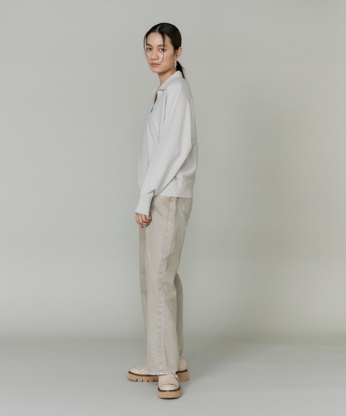 INED（イネド）の「ウルトラエクストラファインウール ポロ衿ドルマンニット（ニット/セーター・レディース・ブラック/サックスブルー/グレイッシュベージュ/レッド系その他・9号）」の7枚目の写真