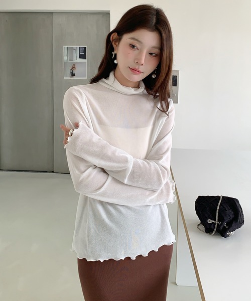 by LEGNA(バイレグナ)の「シアーフロッキーベロア見えメロートップス(Tシャツ/カットソー・レディース・ブラック/ベージュ/ダークグレー/ホワイト/ブラウン・MEDIUM/LARGE)」の10枚目の写真