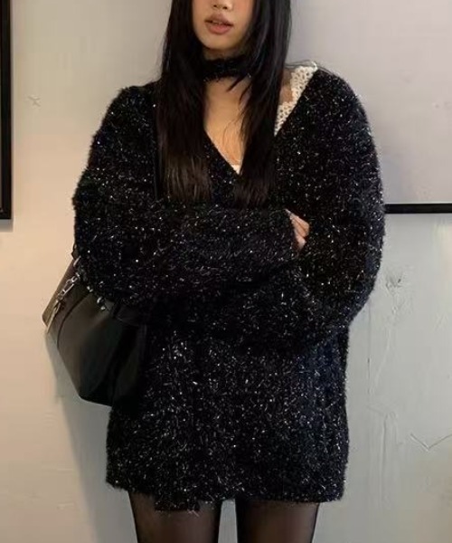 Achic(アシック)の「ラメ入り 非対称レースセーター(ニット/セーター・レディース・ブラック・M)」の16枚目の写真