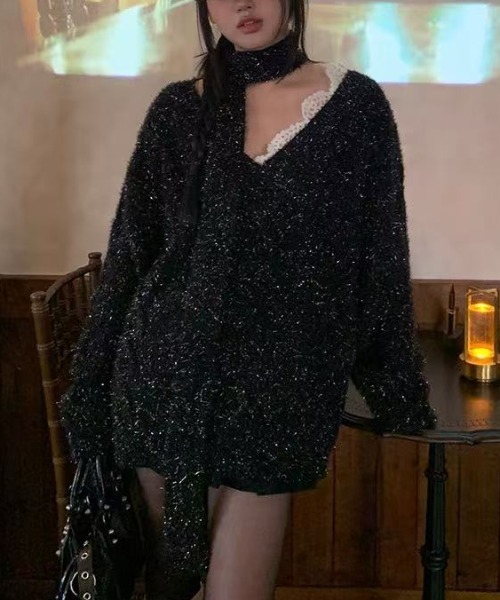 Achic(アシック)の「ラメ入り 非対称レースセーター(ニット/セーター・レディース・ブラック・M)」の19枚目の写真