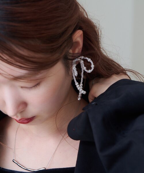 Kastane（カスタネ）の「【オケージョン対応/fiw.】パールリボンイヤリング（イヤリング・レディース・アイボリー・FREE）」の3枚目の写真