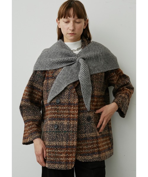 uyu.（ウユ）の「トライアングルニットストール（ストール/ショール・レディース・アイボリー/ブラック/グレー/ブラウン/グリーン/ワインレッド・FREE）」の18枚目の写真