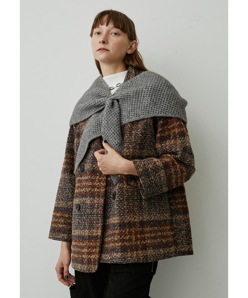 uyu.（ウユ）の「トライアングルニットストール（ストール/ショール・レディース・アイボリー/ブラック/グレー/ブラウン/グリーン/ワインレッド・FREE）」の17枚目の写真