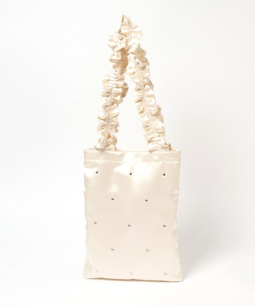 LOWRYS FARM（ローリーズファーム）の「シャーリングハンドルＢＡＧ 633426（ショルダーバッグ・レディース・ブラック/アイボリー・FREE）」の11枚目の写真