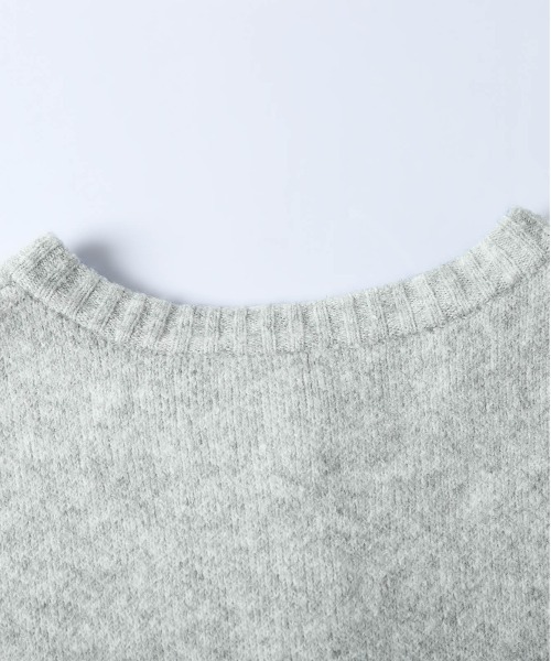 すずらん　Pニット　グレー Grey knit sweater with citrus print - Laurence Bras