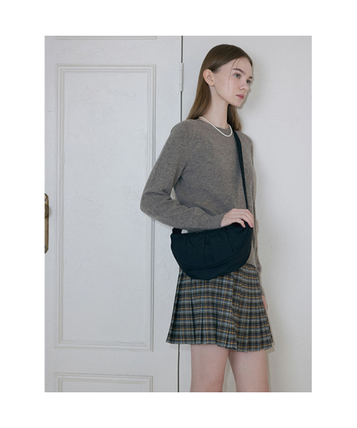 LAP(ラップ)の「CASUAL HOBO CROSS BAG AR7AB241(メッセンジャーバッグ・レディース・ブラック/ベージュ/ブルー・FREE)」の14枚目の写真