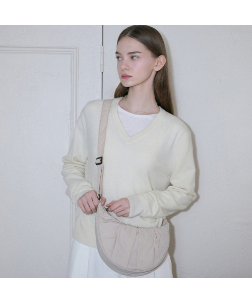 LAP(ラップ)の「CASUAL HOBO CROSS BAG AR7AB241(メッセンジャーバッグ・レディース・ブラック/ベージュ/ブルー・FREE)」の12枚目の写真