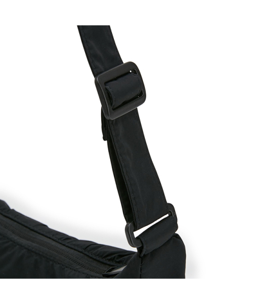 LAP(ラップ)の「CASUAL HOBO CROSS BAG AR7AB241(メッセンジャーバッグ・レディース・ブラック/ベージュ/ブルー・FREE)」の5枚目の写真