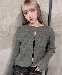『DAESE TOKYO/デセトウキョウ』アルパカタッチセンターホールプルオーバー