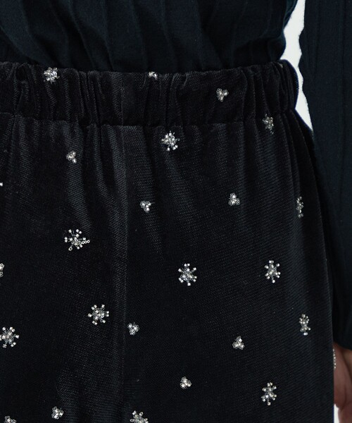 BALLSEY（ボールジィ）の「メッシュベロアエンブロイダリー サイドドロストパンツ（その他パンツ・レディース・ブラック・36/34）」の8枚目の写真