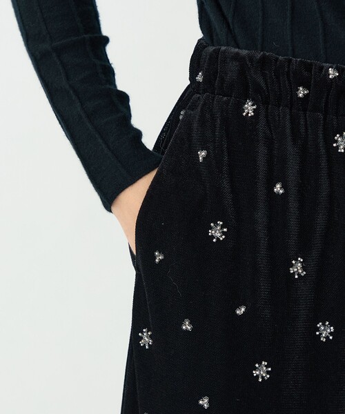 BALLSEY（ボールジィ）の「メッシュベロアエンブロイダリー サイドドロストパンツ（その他パンツ・レディース・ブラック・36/34）」の9枚目の写真