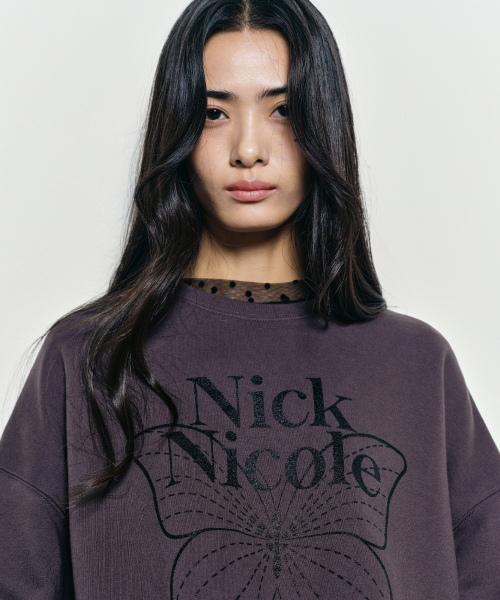 NICK&NICOLE(ニックアンドニコール)の「BUTTERFLY SIGNATURE SWEATSHIRT_CHARCOAL BLACK(スウェット・レディース・その他・FREE)」の3枚目の写真
