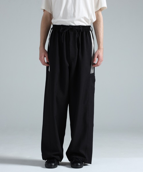 Y-3（ワイスリー）の「Y-3 SPORT UNIFORM BASKETBALL PANTS（その他パンツ・メンズ・ブラック・X-SMALL/SMALL/MEDIUM/LARGE/X-LARGE）」の2枚目の写真