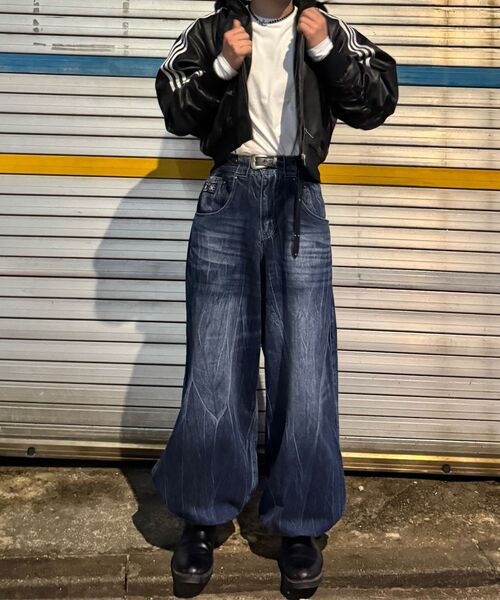 OPUS 0012(オーパス0012)の「Op. 09 SAVANNA MELTED DENIM PANTS M/BLUE(デニムパンツ・レディース・その他・SMALL/X-SMALL/LARGE/MEDIUM)」の9枚目の写真