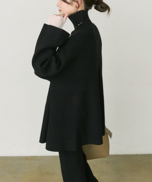 PUAL CE CIN（ピュアルセシン）の「ハイネックフレアニットプルオーバー（ニット/セーター・レディース・ブラック/グレー・FREE）」の16枚目の写真