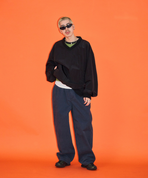 CITYSHOP（シティーショップ）の「[THE MOOD] V-NECK プルオーバー（シャツ/ブラウス・レディース・ブラック/グリーン・38/36）」の7枚目の写真