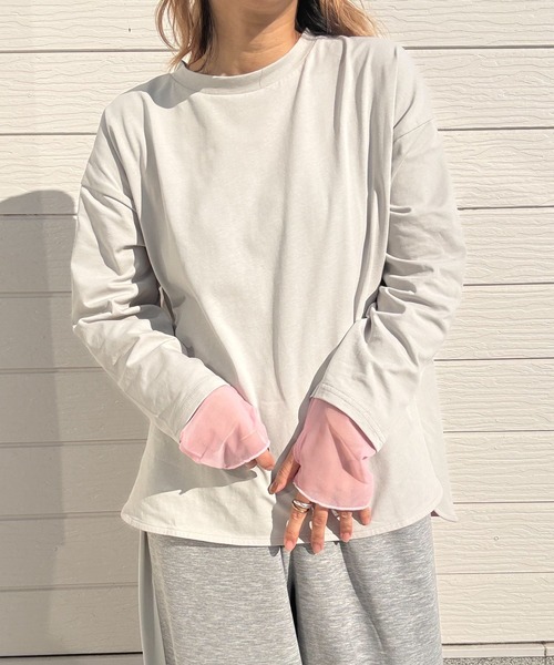 Q(キュー)の「袖口シアーロンT(Tシャツ/カットソー・レディース・ライトグレー/チャコールグレー・MEDIUM)」の13枚目の写真