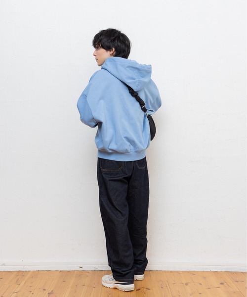 kaoyorinakami（カオヨリナカミ）の「balloon short zip hoodie / バルーンショートジップフーディ（パーカー・メンズ・ブラック/レッド/ネイビー/ブルー/グレー・MEDIUM/SMALL/X-LARGE/LARGE）」の14枚目の写真