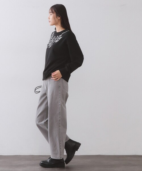 OPAQUE.CLIP（オペークドットクリップ）の「コード刺繍裏毛プルオーバー【洗濯機OK】（スウェット・レディース・グレー/ブラック・38/40）」の4枚目の写真