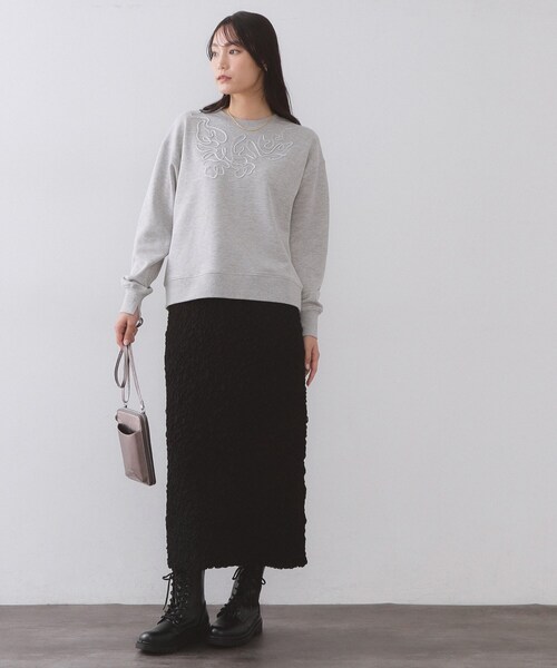 OPAQUE.CLIP（オペークドットクリップ）の「コード刺繍裏毛プルオーバー【洗濯機OK】（スウェット・レディース・グレー/ブラック・38/40）」の7枚目の写真
